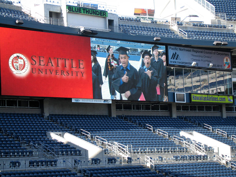 2_graduations_30.jpg