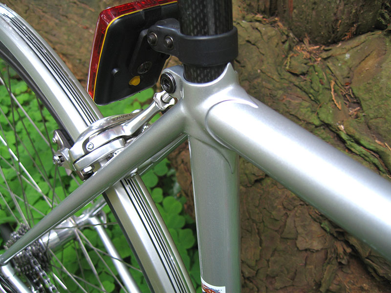 combike051108_07.jpg