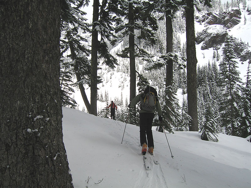 redmt032807_03.jpg