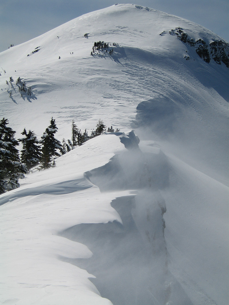 snoqmt040307_20.jpg